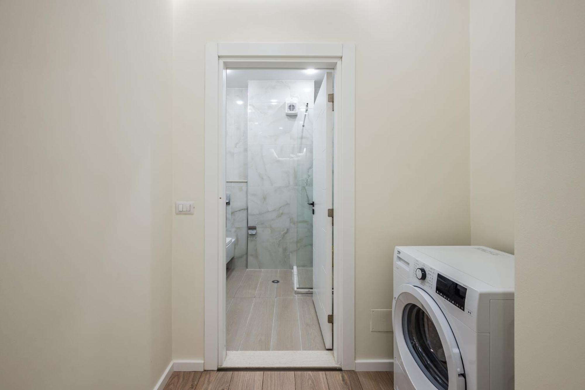 Lucas Central Home تيرانا المظهر الخارجي الصورة